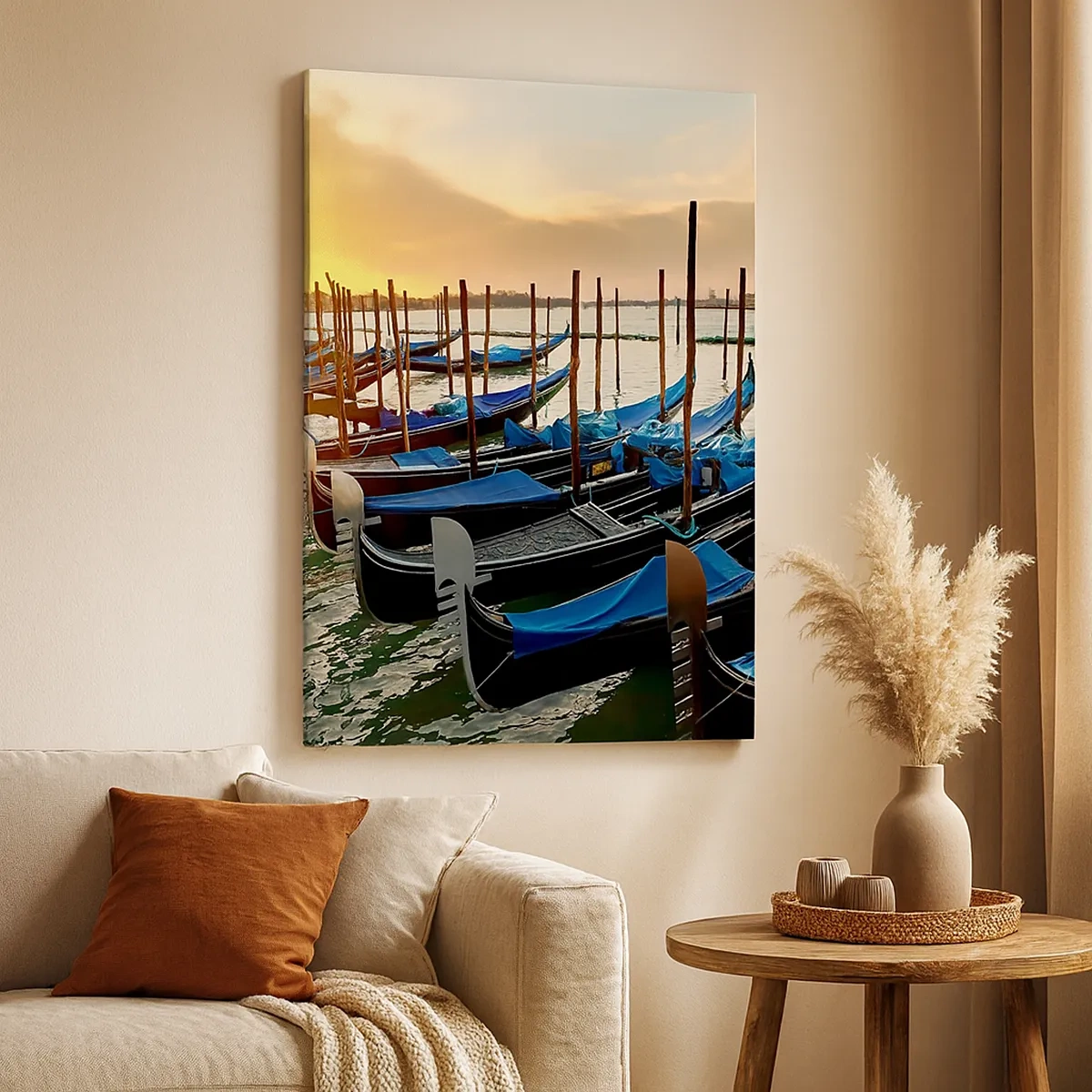 Impression sur toile - Image sur toile - Gondoles à Venise le matin à la lumière du soleil levant - 50x70cm - Avant que le vacarme n'arrive - Décoration murale moderne pour le salon et la chambre ARTTOR