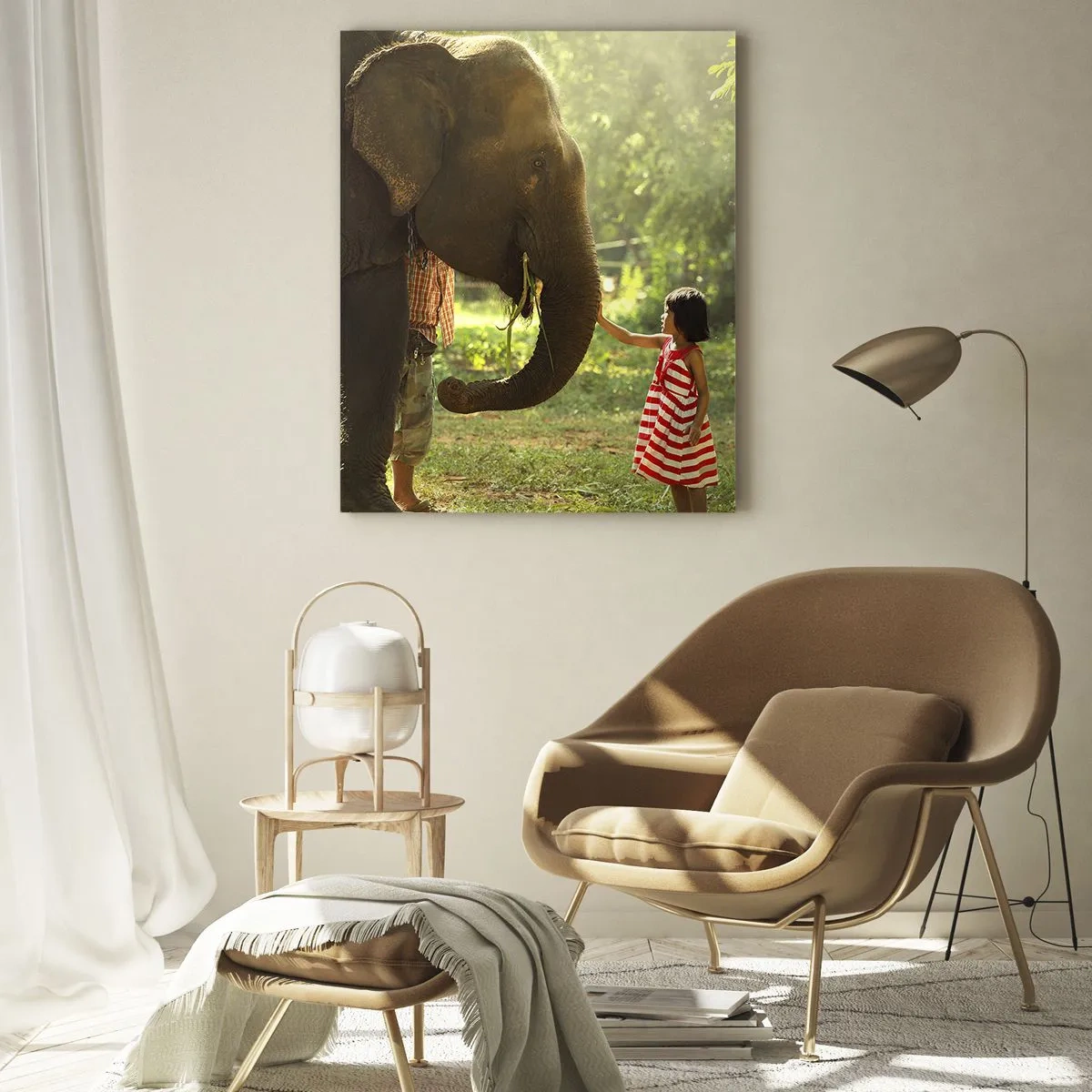 Impression sur verre - Image sur verre - Une fille en robe rouge touchant un éléphant dans la forêt. - 70x100cm - La force de l'amitié - Décoration murale moderne pour le salon et la chambre ARTTOR