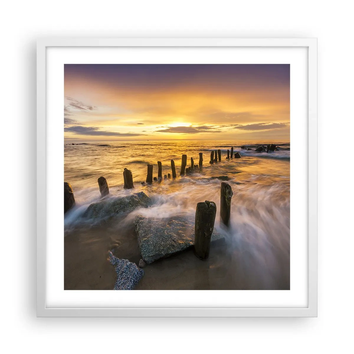 Affiche dans un cadre blanc - Poster - La beauté brute de la mer Baltique - 50x50 cm