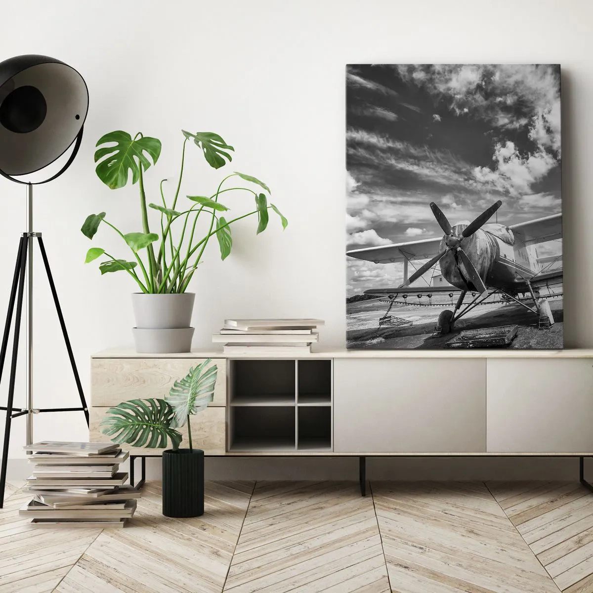 Impression sur toile - Image sur toile - Un vieil avion à l'aéroport en noir et blanc - 70x100cm - Je suis impatient! - Décoration murale moderne pour le salon et la chambre ARTTOR