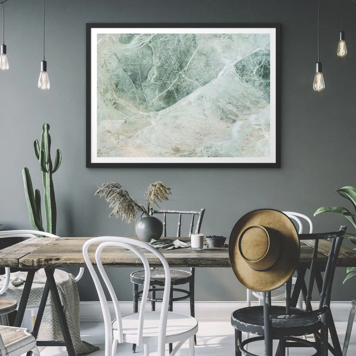 Affiche dans un cadre noir - Poster - Marbre vert aux délicates veines blanches - 100x70cm - La noble froideur de la pierre - Décoration murale moderne pour le salon et la chambre ARTTOR