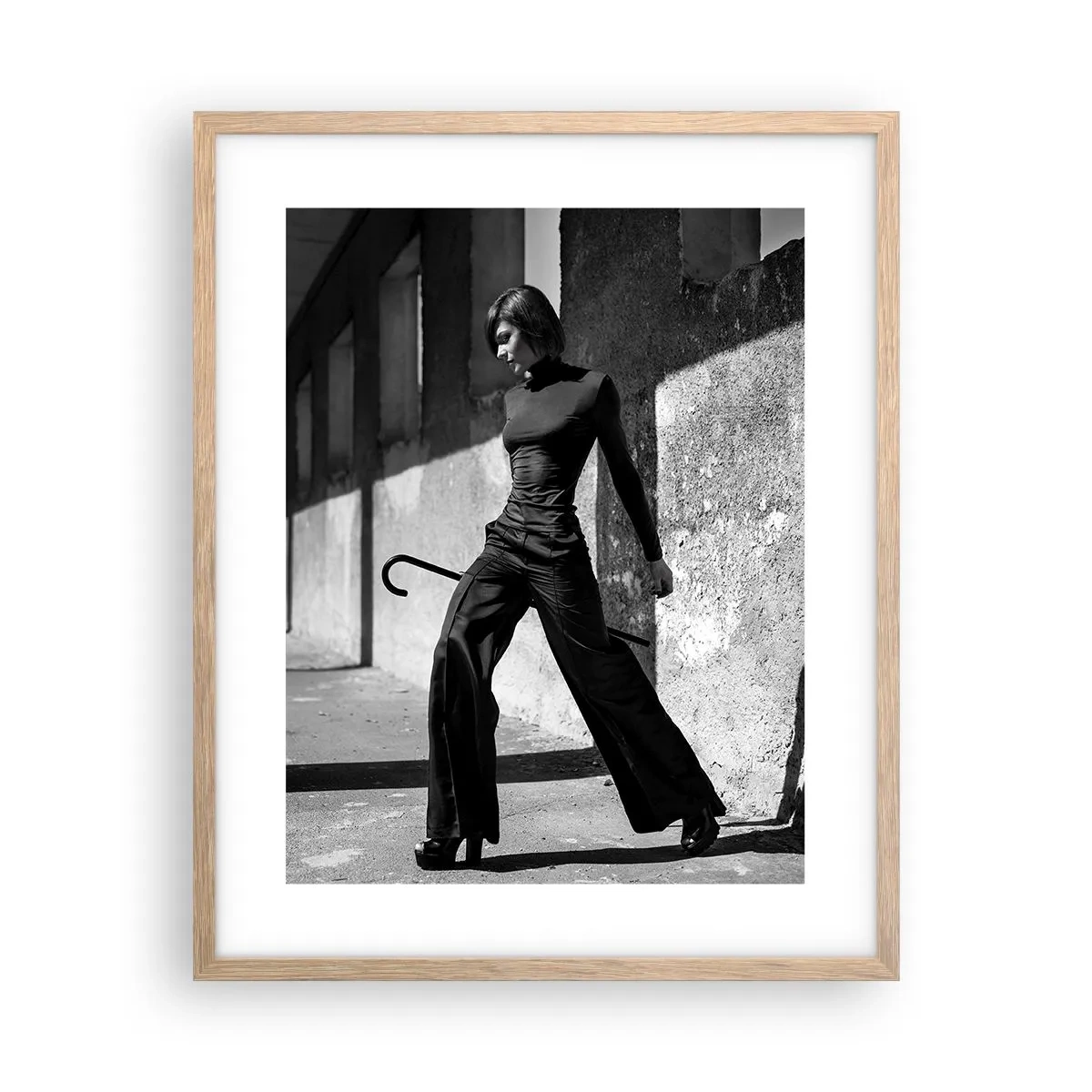 Affiche dans un chêne clair - Poster - Élégance urbaine - 40x50 cm