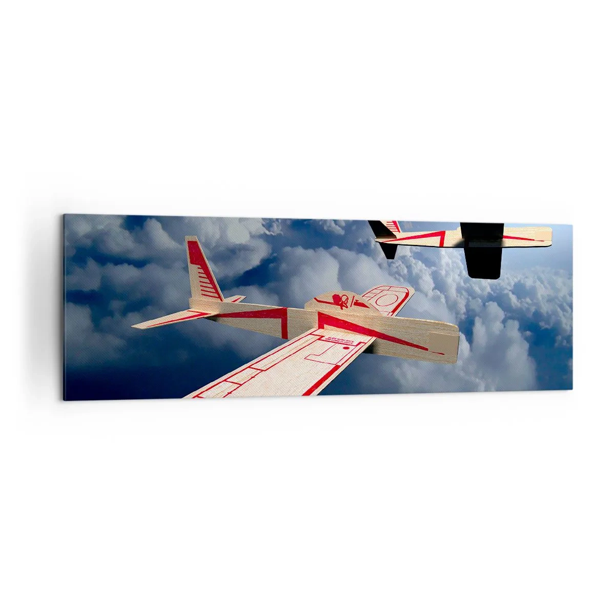 Impression sur toile - Image sur toile - Deux avions en bois planant au-dessus des nuages contre un ciel bleu. - 160x50cm - Encore plus haut, encore plus loin - Décoration murale moderne pour le salon et la chambre ARTTOR