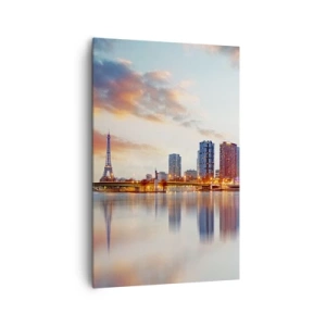 Impression sur toile - Image sur toile - Panorama des bâtiments modernes et de la Tour Eiffel au-dessus de l'eau - 80x120cm - La tranquillité monumentale de Paris - Décoration murale moderne pour le salon et la chambre ARTTOR