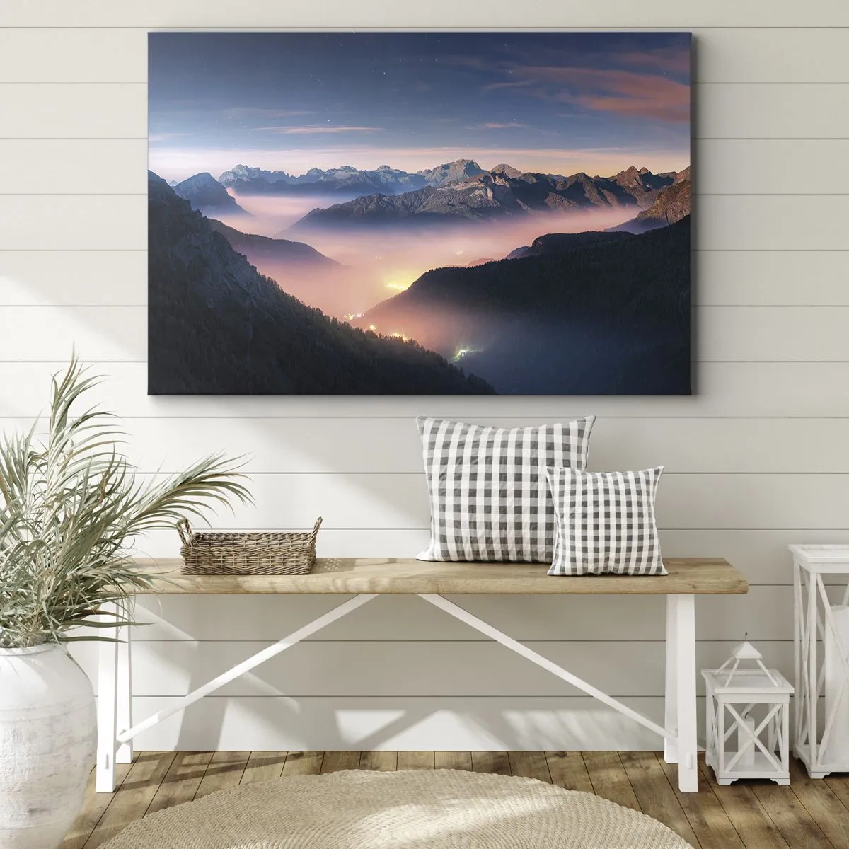 Impression sur toile - Image sur toile - Un paysage de montagne avec une vallée remplie de brouillard - 70x50cm - Lumière dans les vallées - Décoration murale moderne pour le salon et la chambre ARTTOR