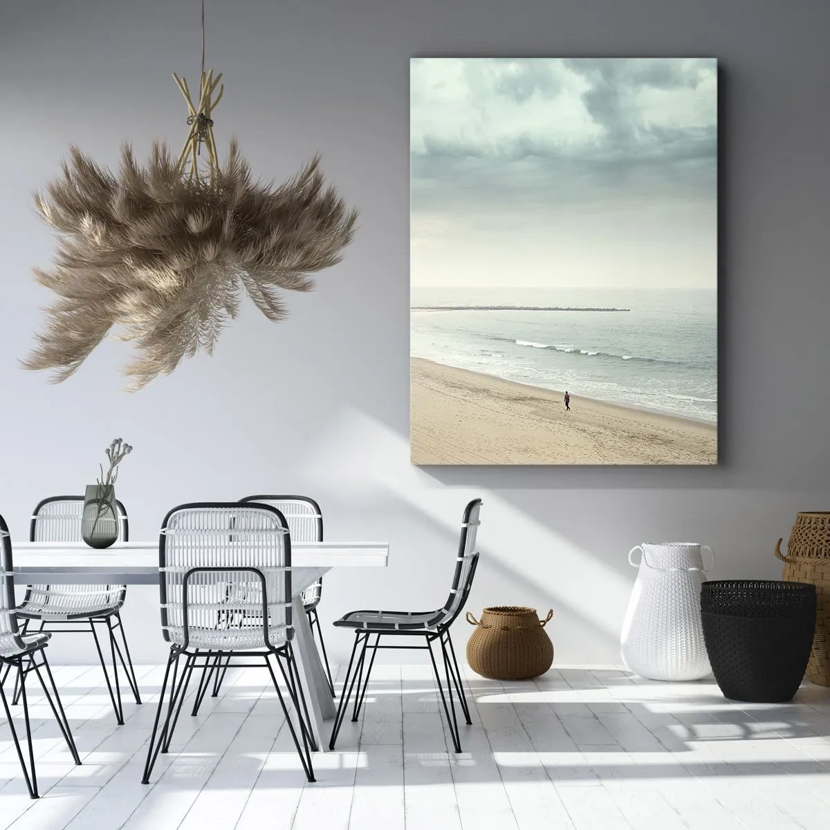 Impression sur toile - Image sur toile - Une silhouette solitaire sur une plage déserte au bord d'une mer calme - 50x70cm - à la recherche de la paix - Décoration murale moderne pour le salon et la chambre ARTTOR