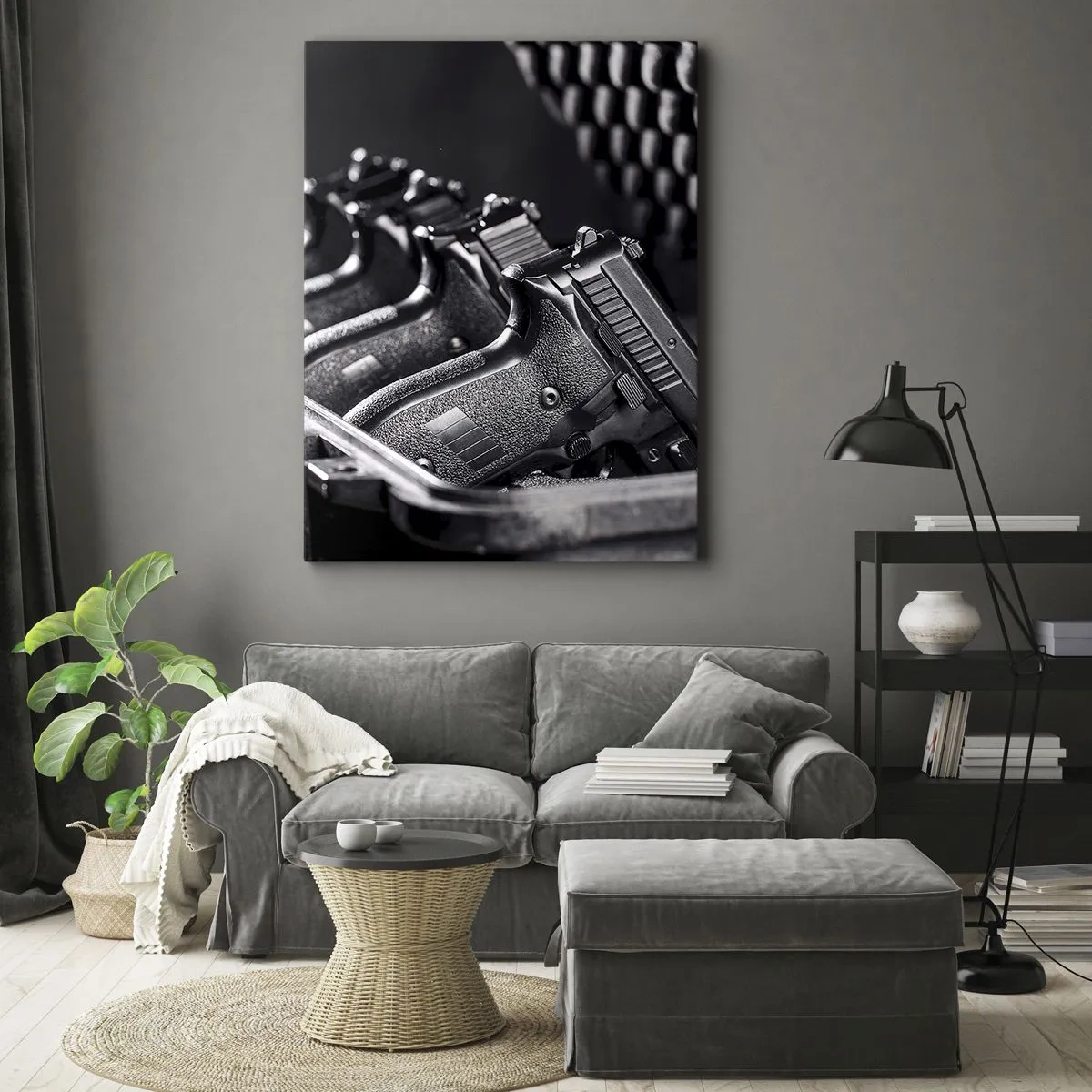 Impression sur toile - Image sur toile - Une image en noir et blanc d'une pile d'armes dans une valise. - 70x100cm - Sport masculin - Décoration murale moderne pour le salon et la chambre ARTTOR