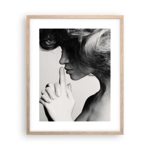 Affiche dans un chêne clair - Poster - A l'écoute d'elle-même - 40x50 cm
