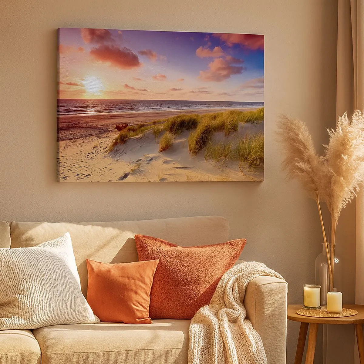 Impression sur toile - Image sur toile - Une plage herbeuse et un coucher de soleil sur une mer calme - 70x50cm - L'air sent déjà l'été - Décoration murale moderne pour le salon et la chambre ARTTOR