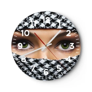 Horloge murale - Pendule murale - Un portrait d'une beauté voilée aux yeux verts - 30x30 cm