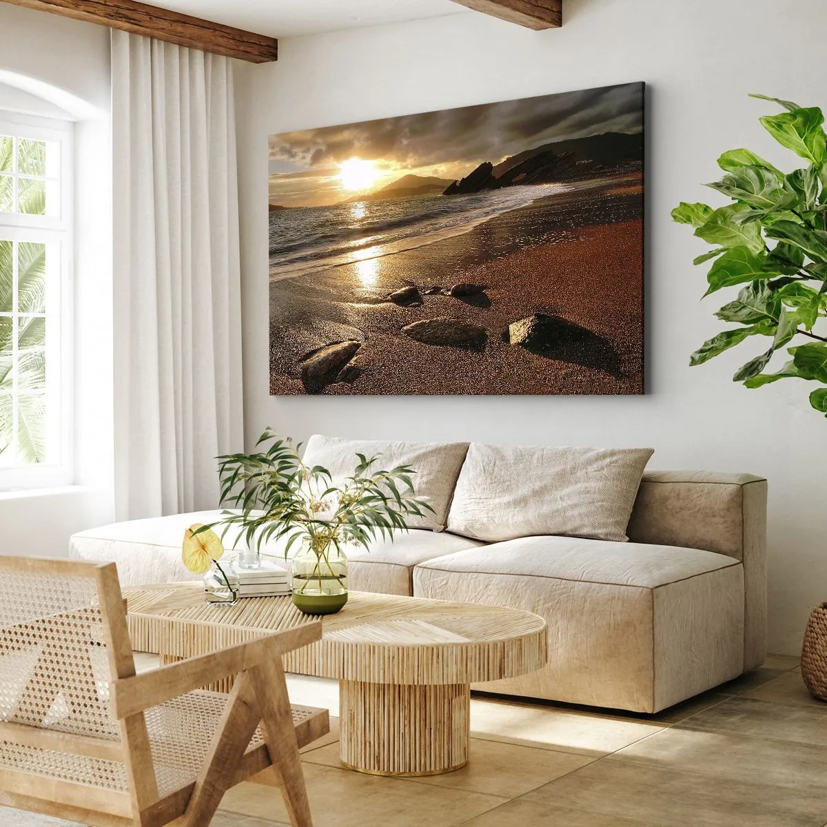 Impression sur toile - Image sur toile - Plage au coucher du soleil avec des pierres sur le rivage - 120x80cm - Suivez le soleil sur les collines - Décoration murale moderne pour le salon et la chambre ARTTOR