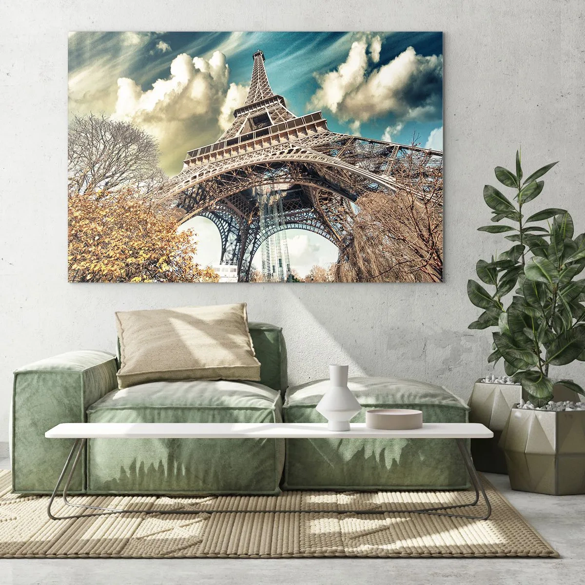 Impression sur verre - Image sur verre - La Tour Eiffel dans un paysage d'automne contre un ciel dynamique - 120x80cm - Et en automne à Paris... - Décoration murale moderne pour le salon et la chambre ARTTOR