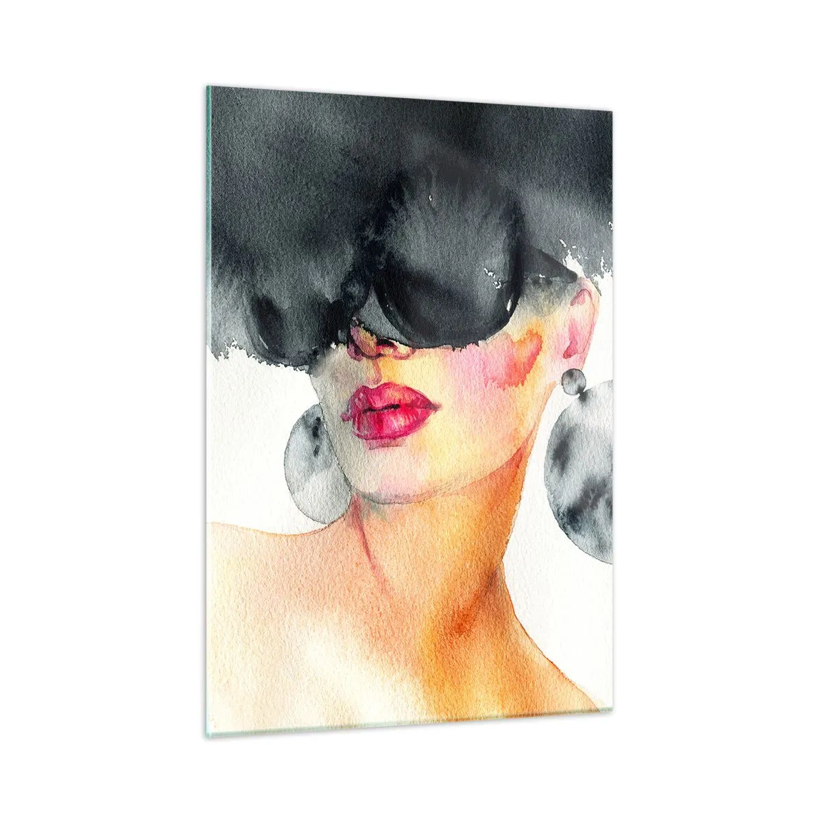Impression sur verre - Image sur verre - Portrait d'une femme avec de grandes boucles d'oreilles et une tache noire au-dessus de la tête - 50x70cm - Secret de l'élégance - Décoration murale moderne pour le salon et la chambre ARTTOR