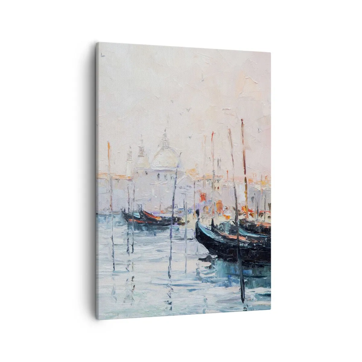 Impression sur toile - Image sur toile - Vue pittoresque des canaux avec des bateaux aux couleurs pastel - 50x70cm - Derrière l'eau, derrière le brouillard - Décoration murale moderne pour le salon et la chambre ARTTOR