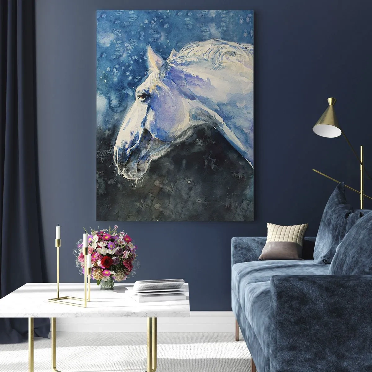 Impression sur verre - Image sur verre - Portrait d'un cheval dans des tons de bleu avec un effet aquarelle pictural. - 70x100cm - Portrait dans une lueur azur - Décoration murale moderne pour le salon et la chambre ARTTOR