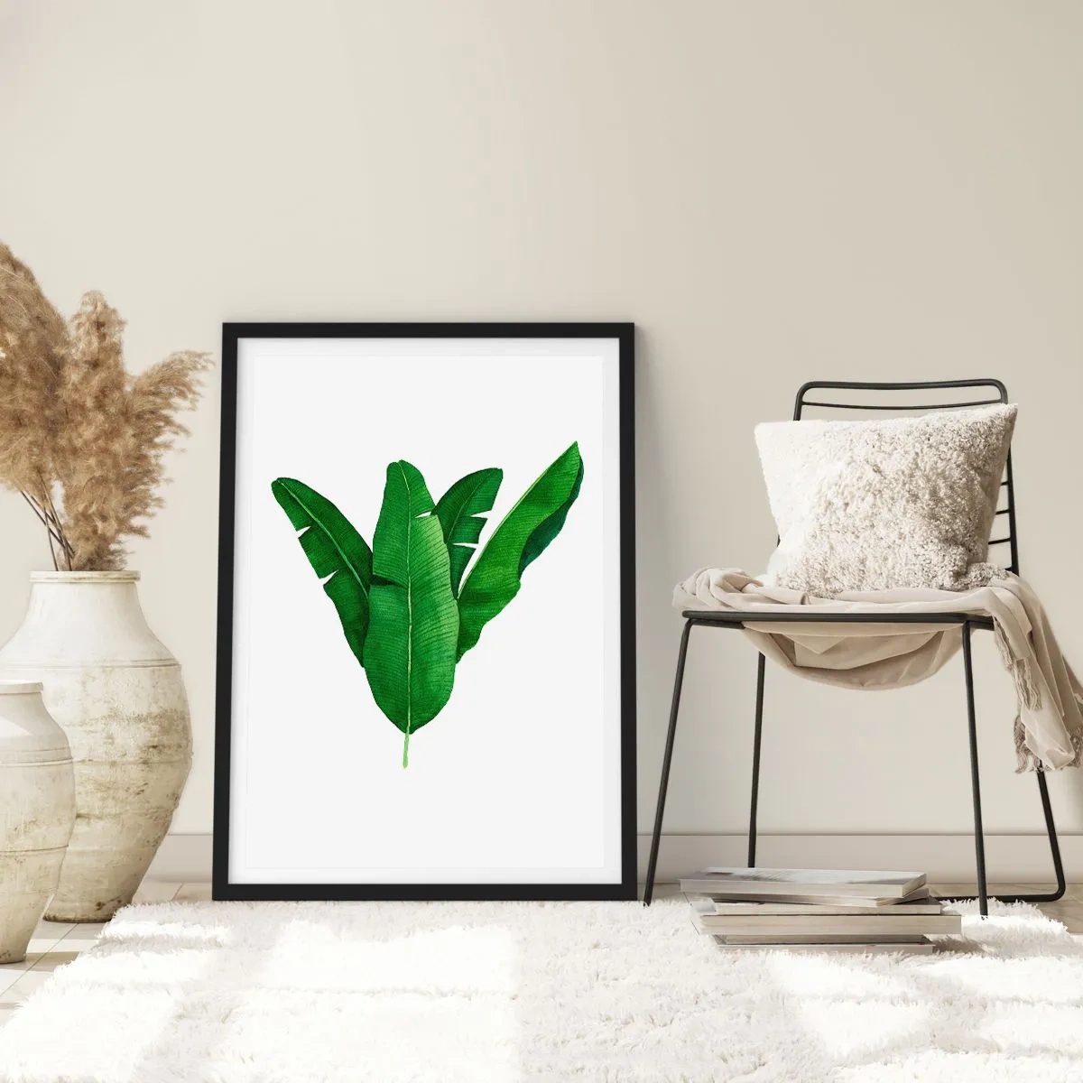 Affiche dans un cadre noir - Poster - Illustration à l'aquarelle de feuilles de bananier disposées symétriquement sur fond blanc. - 50x70cm - Symétrie verte - Décoration murale moderne pour le salon et la chambre ARTTOR