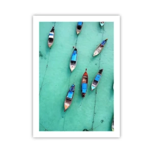 Affiche - Poster - Vue aérienne des bateaux de pêche sur l'eau turquoise - 50x70cm - Dans une attente jouyeuse - Décoration murale moderne pour le salon et la chambre ARTTOR