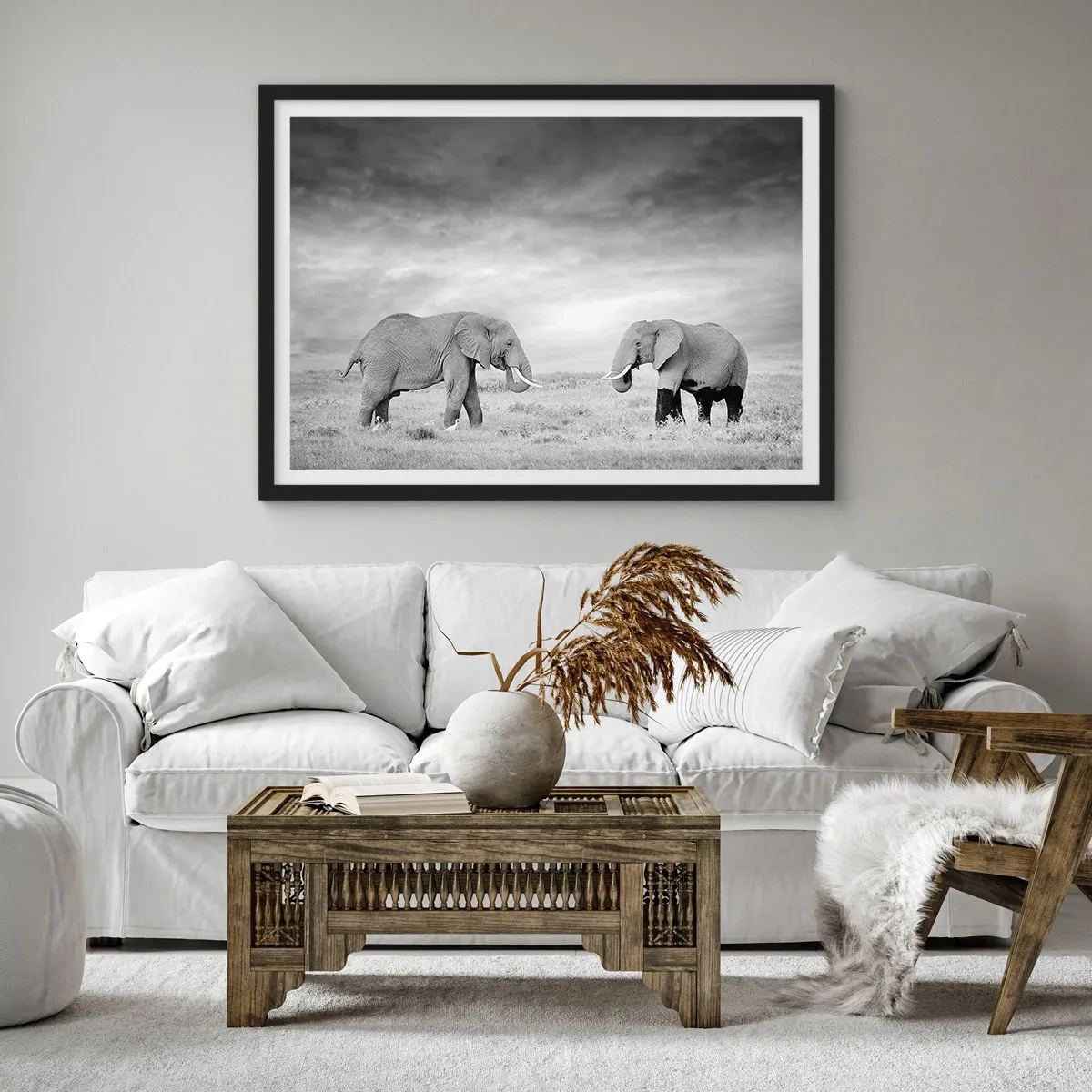 Affiche dans un cadre noir - Poster - Deux éléphants sur fond de savane africaine - 70x50cm - Le gris est beau - Décoration murale moderne pour le salon et la chambre ARTTOR