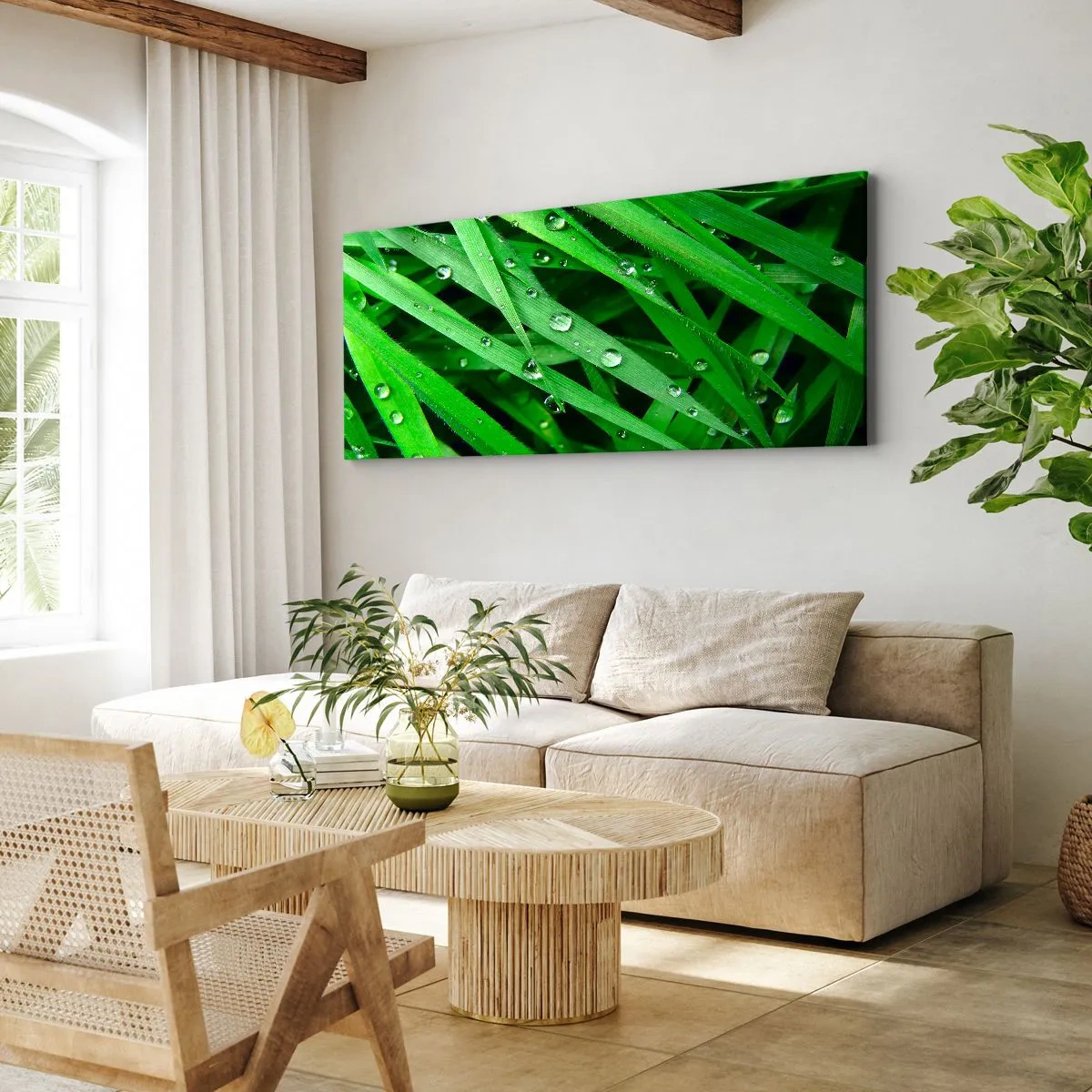 Impression sur toile - Image sur toile - Gros plan de brins d'herbe verte avec des gouttes de rosée - 120x50cm - Jouez dans le vert - Décoration murale moderne pour le salon et la chambre ARTTOR