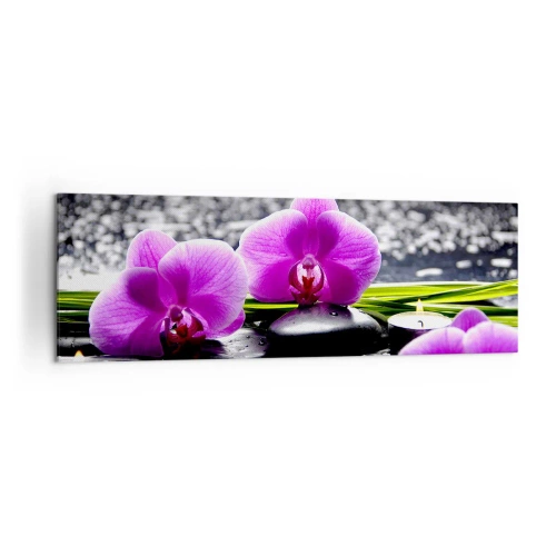 Impression sur toile - Image sur toile - Orchidées violettes sur fond de pierres et de bougies dans un cadre relaxant - 160x50cm - Se noyer dans la paix et la tranquillité - Décoration murale moderne pour le salon et la chambre ARTTOR