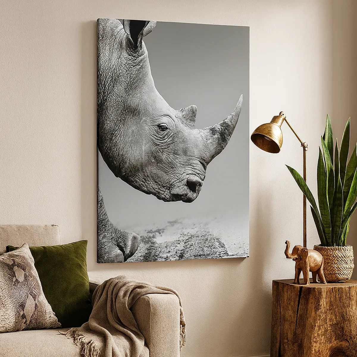 Impression sur toile - Image sur toile - Portrait d'un rhinocéros sur fond de désert gris - 50x70cm - Force inarrêtable - Décoration murale moderne pour le salon et la chambre ARTTOR