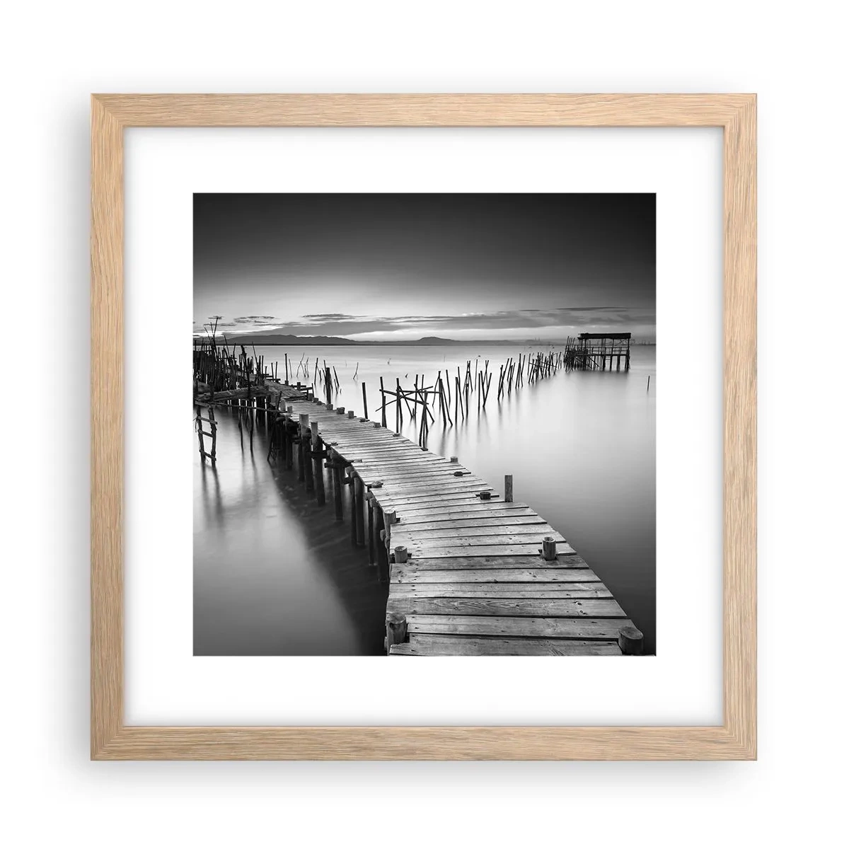 Affiche dans un chêne clair - Poster - La paix d'un rivage oublié - 30x30 cm