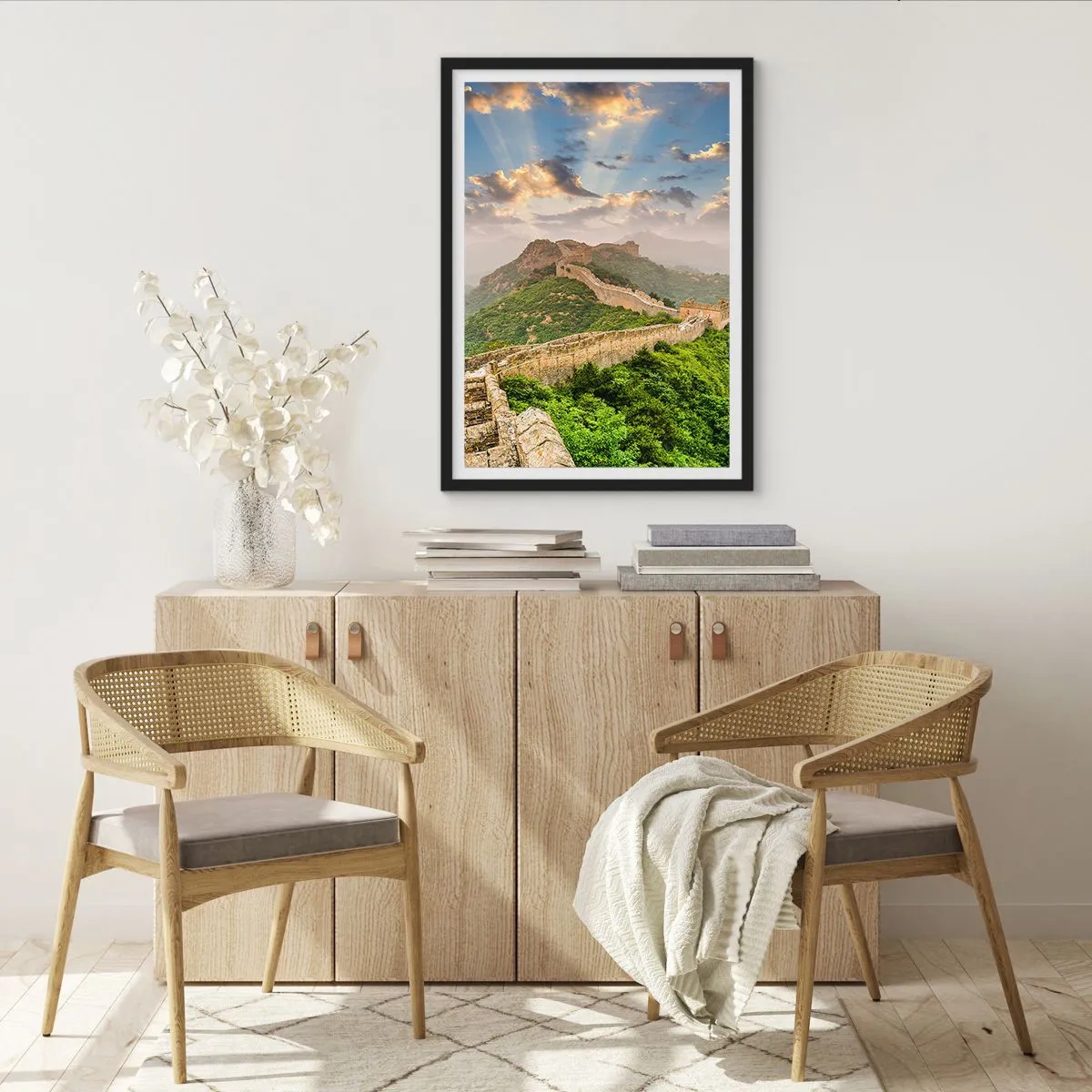 Affiche dans un cadre noir - Poster - La Grande Muraille de Chine dans la lumière pittoresque du soleil couchant - 50x70cm - Grandeur éternelle - Décoration murale moderne pour le salon et la chambre ARTTOR