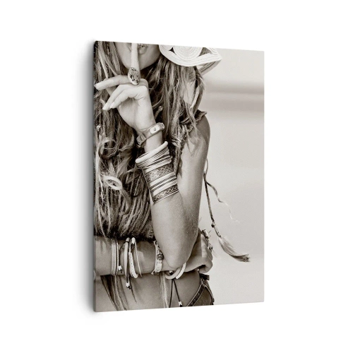 Impression sur toile - Image sur toile - Portrait d'une femme bohème avec des bijoux - 50x70cm - Comment va la fille - Décoration murale moderne pour le salon et la chambre ARTTOR
