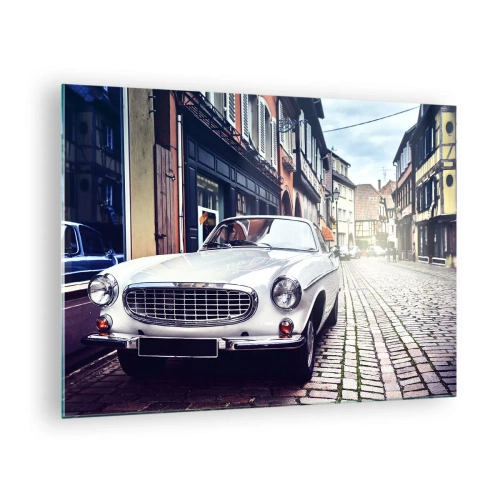 Impression sur verre - Image sur verre - Une voiture classique blanche sur fond de bâtiments historiques - 70x50cm - Le passé est aujourd'hui - Décoration murale moderne pour le salon et la chambre ARTTOR