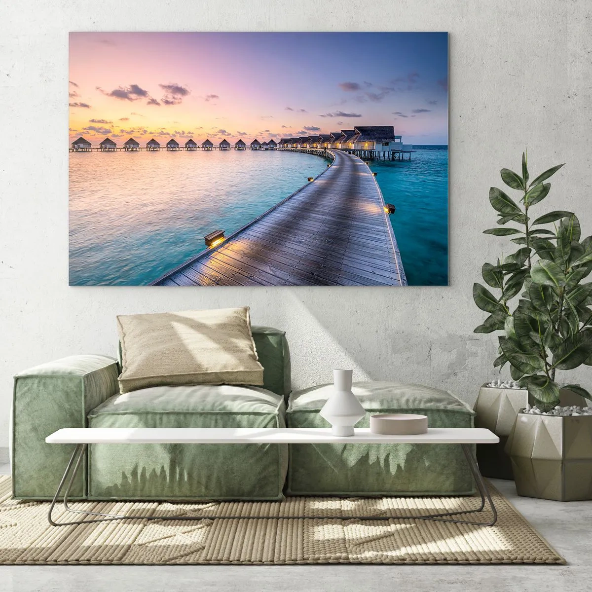 Impression sur verre - Image sur verre - Jetée en bois menant à des chalets de luxe au bord de l'eau au coucher du soleil - 70x50cm - Vacances - retour aux sources - Décoration murale moderne pour le salon et la chambre ARTTOR