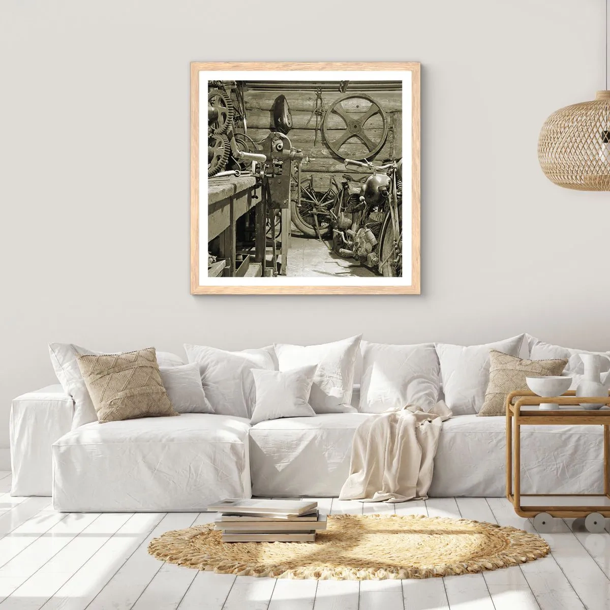 Affiche dans un chêne clair - Poster - Dans le hangar de l'oncle Władek - 30x30 cm