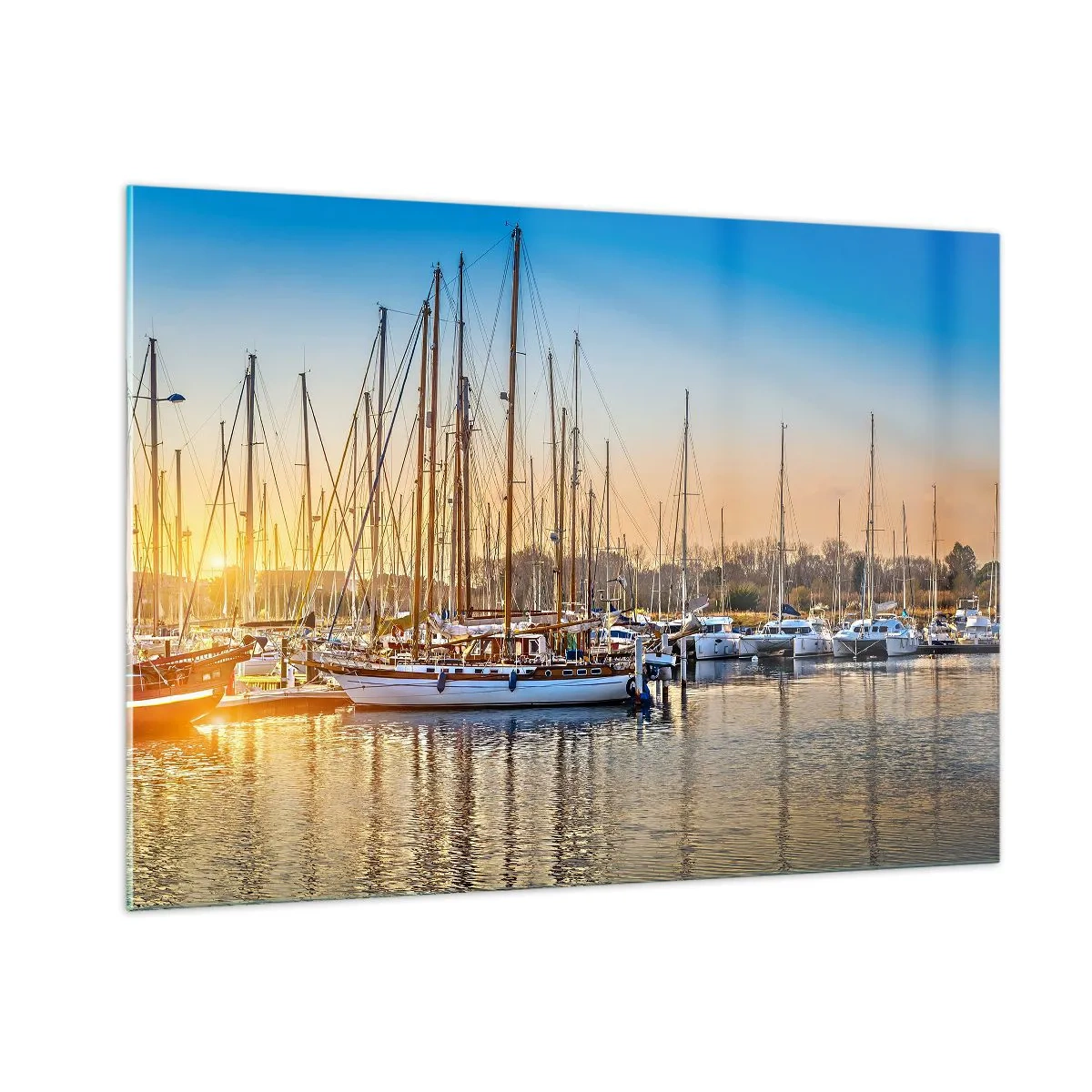 Impression sur verre - Image sur verre - Une marina pleine de voiliers à la lumière du soleil couchant - 100x70cm - Le vent aussi doit dormir - Décoration murale moderne pour le salon et la chambre ARTTOR