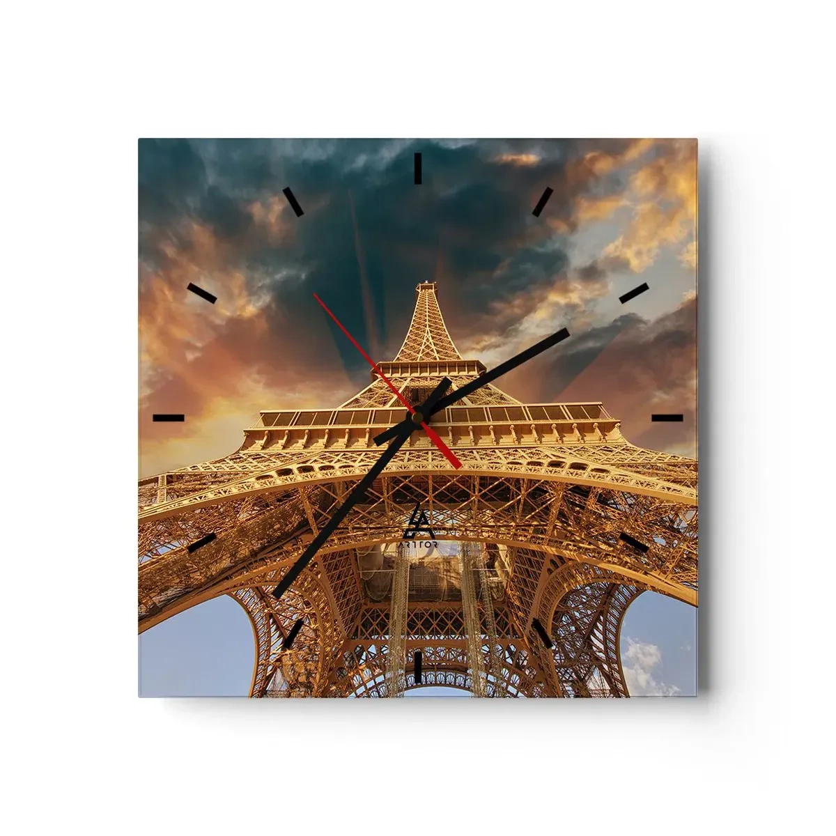 Horloge murale - Pendule murale - La Tour Eiffel vue d'en bas sur fond de soleil couchant - 30x30cm - Comment l'humanité a atteint le ciel - Décoration murale moderne pour le salon et la chambre ARTTOR