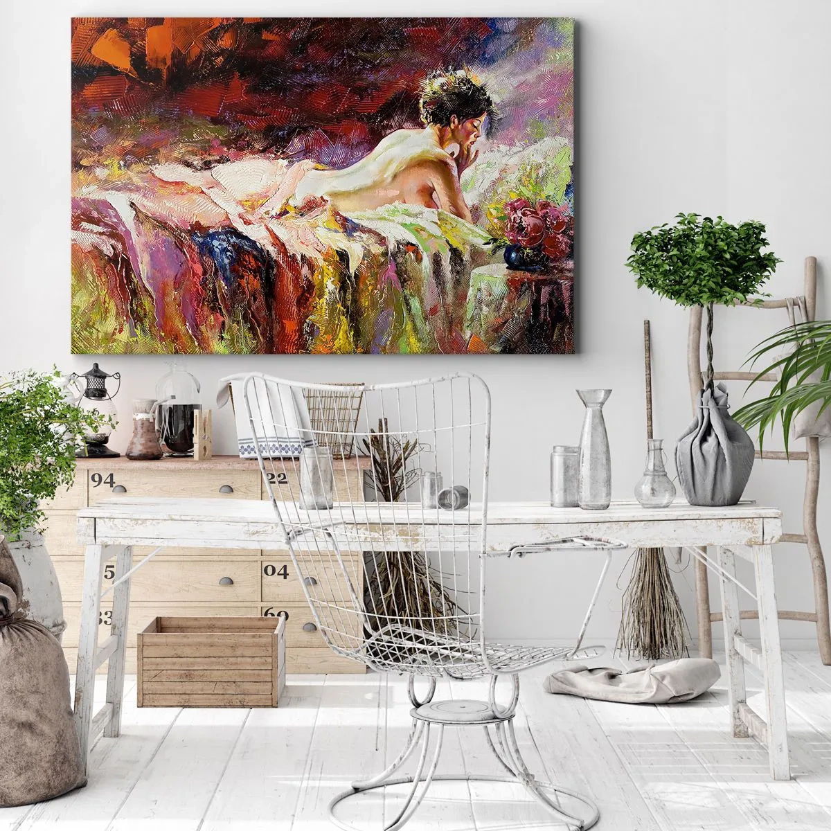 Impression sur toile - Image sur toile - Une femme allongée sur un lit sur un fond de couleurs abstraites. - 100x70cm - Vénus en pensée - Décoration murale moderne pour le salon et la chambre ARTTOR