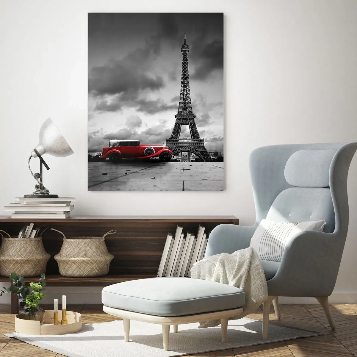 Impression sur verre - Image sur verre - Voiture rétro rouge devant la Tour Eiffel en noir et blanc - 80x120cm - Il n'y a pas si longtemps à Paris - Décoration murale moderne pour le salon et la chambre ARTTOR