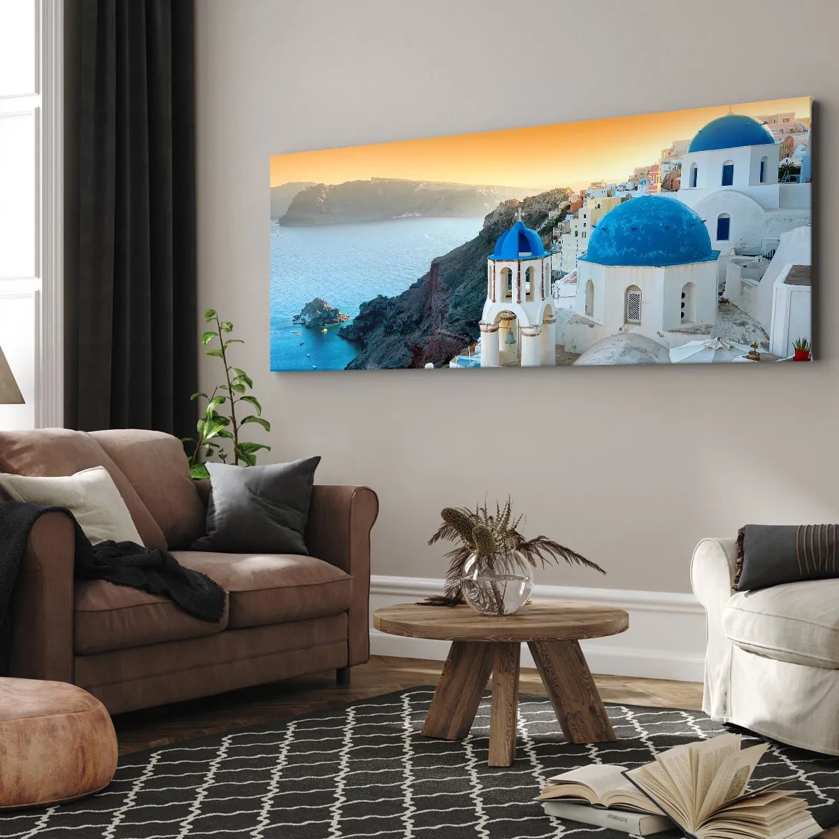 Impression sur toile - Image sur toile - Vue de Santorin avec des bâtiments blancs et une mer bleue - 160x50cm - Santorin - blotti contre les rochers - Décoration murale moderne pour le salon et la chambre ARTTOR