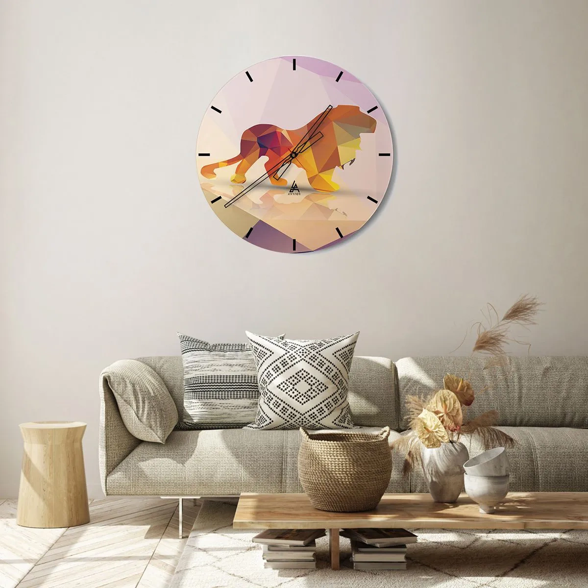 Horloge murale - Pendule murale - Lion géométrique dans les tons jaune et violet - 30x30cm - Le roi du diamant - Décoration murale moderne pour le salon, la cuisine et la chambre ARTTOR